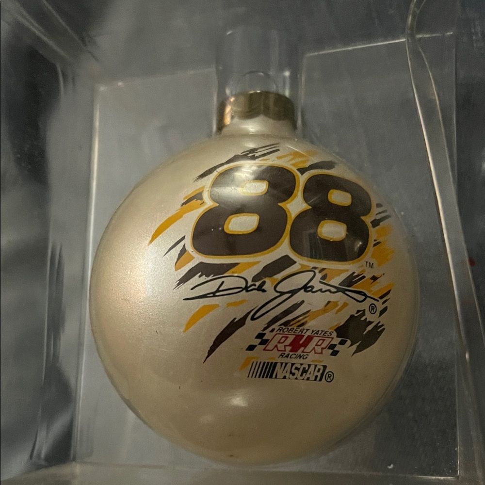 Dale Jarret NASCAR Racing Ornament